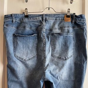 NWOT Eloquii Skinny Jeans